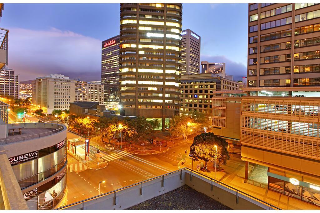 Afribode'S Icon Apartments Cape Town Exterior photo